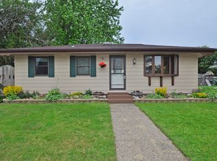 5735 65th St, Kenosha, WI 53142