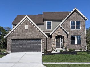9118 Lakeside St, Tipp City, OH 45371