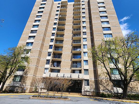 2nd image of 118 Monroe St APT 309