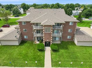 701 SE Dovetail Rd #12, Grimes, IA 50111