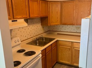 1913 Canal St APT 1C, Blue Island, IL 60406