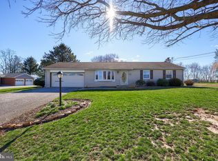 228 Mill St, Fawn Grove, PA 17321