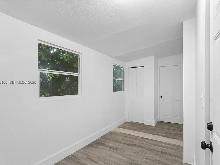 27 NE 60th Ter #2 — Photo 12