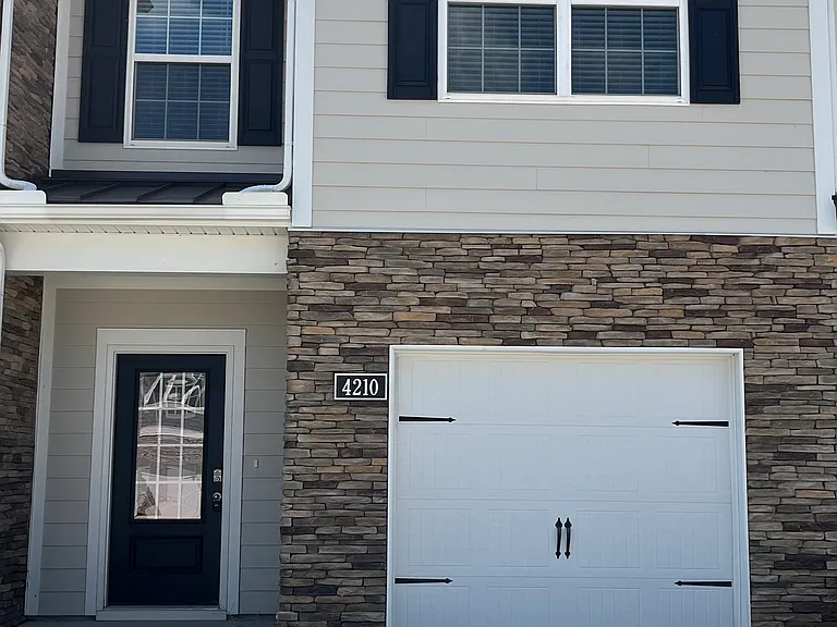 4210 Oswin Dr — Photo 1