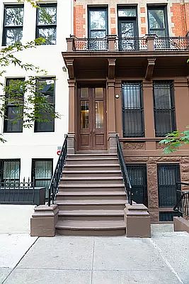 2nd image of 23 W 94th St #1
