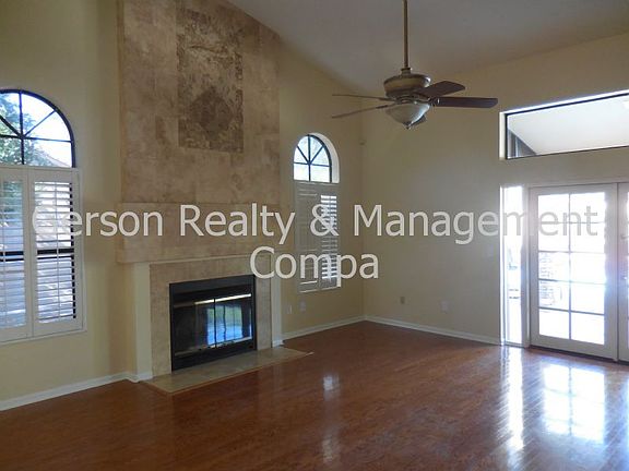 3rd image of 98 W Buena Vista Dr