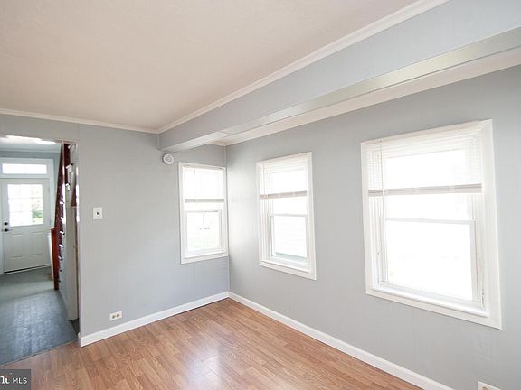4th image of 309 Maryland Ave