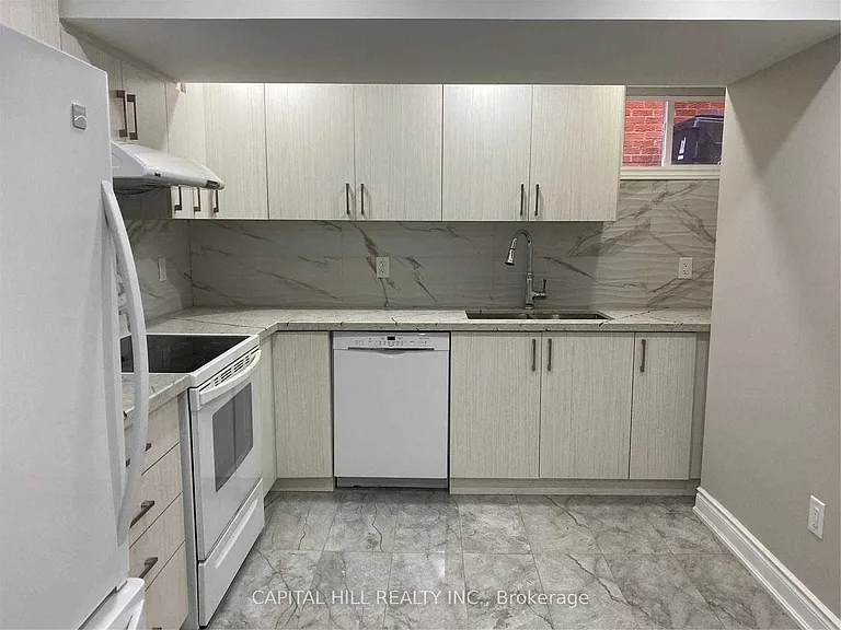 51 Glenthorne Dr #BASEMENT — Photo 23