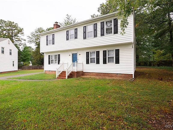 2nd image of 2302 Chowning Pl