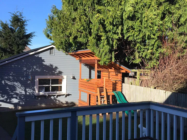 7659 Latona Ave NE — Photo 30