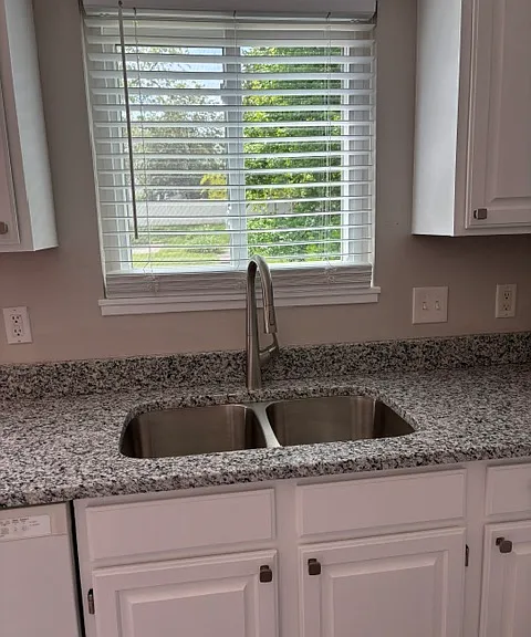1627 Old Glory Rd — Photo 9