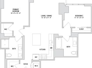 9 W Wolf Point Plz #1004, Chicago, IL 60654
