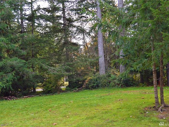 2nd image of 1181 E Lakeshore Dr W