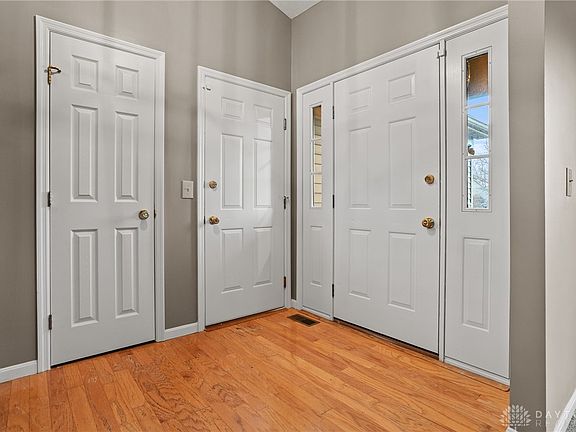 3rd image of 291 Portland Blvd