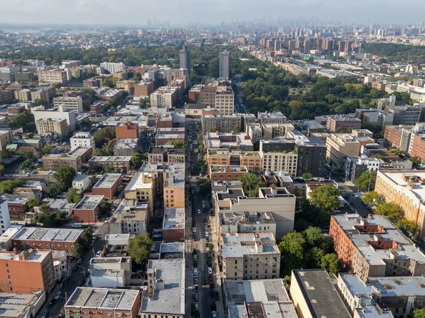 2023 Hughes Avenue image 44 of 63