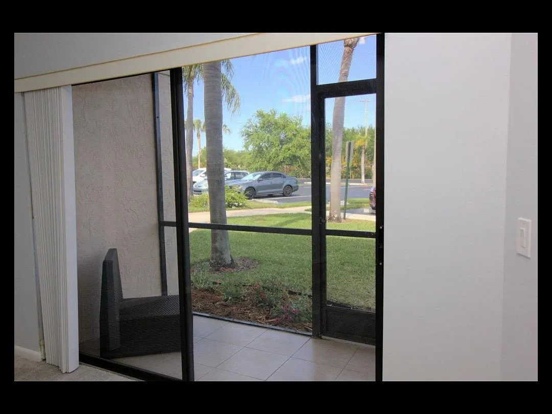 1 bed, 708 sqft, $1,650 — Photo 3