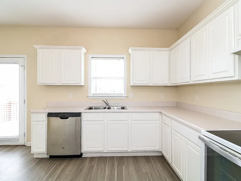 36 Faircloth Ct — Photo 6