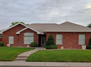 6 La Paz St, Roswell, NM 88201