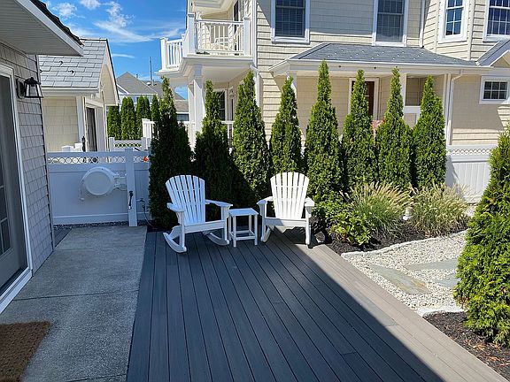 Rockers and Arvorbitae