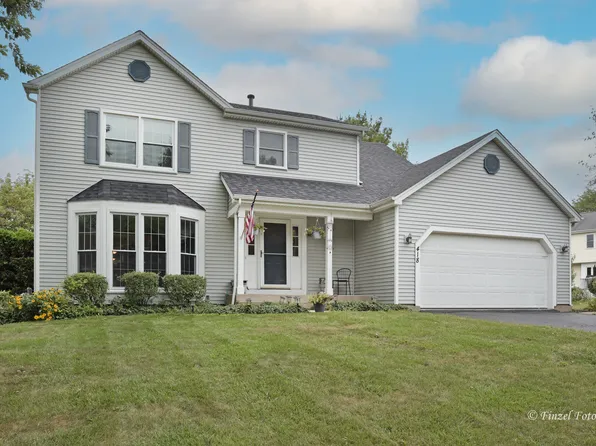 418 Candlewood Trl, Cary, IL 60013
