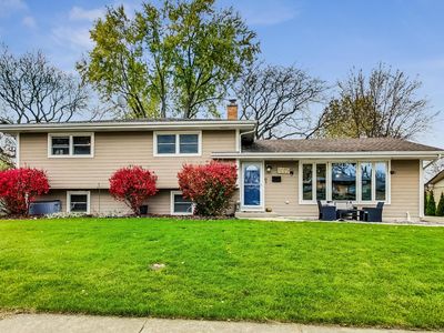 1229 Basswood Dr, Naperville, IL, 60540