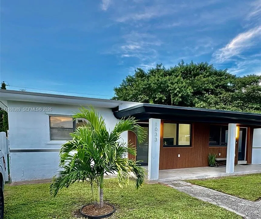 1031 NW 108th Ter