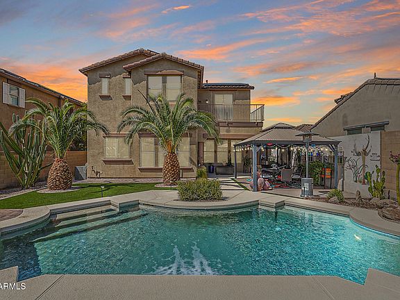 2nd image of 18487 W DESERT VIEW Lane
