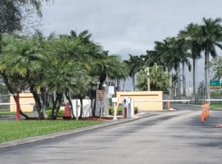 1453 NE 40th Ave, Homestead, FL 33033