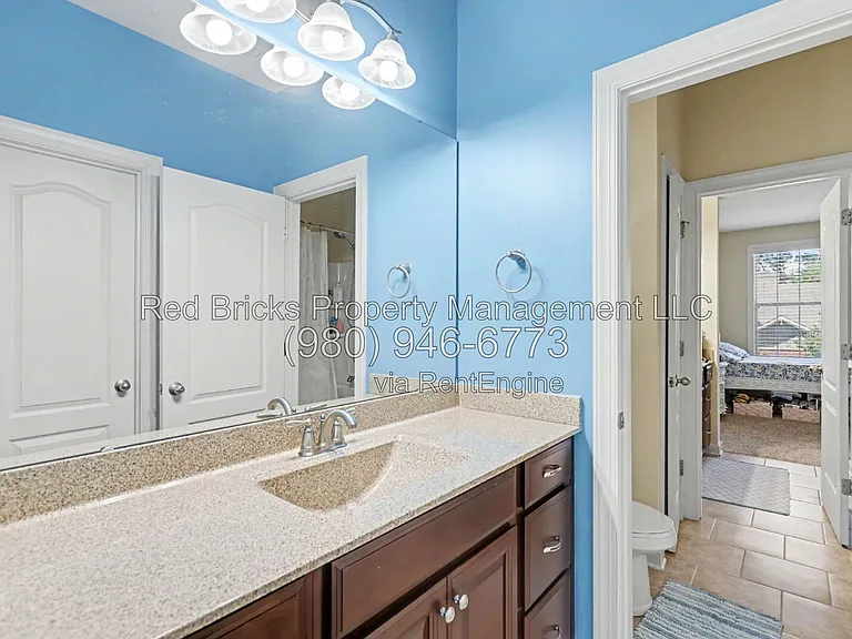 747 Coralbell Way — Photo 33