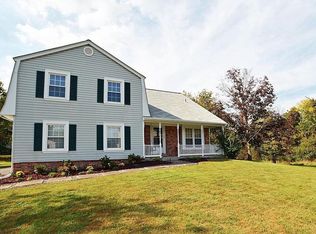 15114 General Stevens Ct, Chantilly, VA 20151