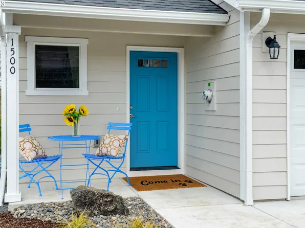 1500 Spruce Dr, Seaside, OR 97138