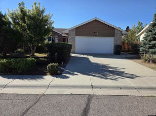 2229 Absaroka Trl, Bar Nunn, WY 82601