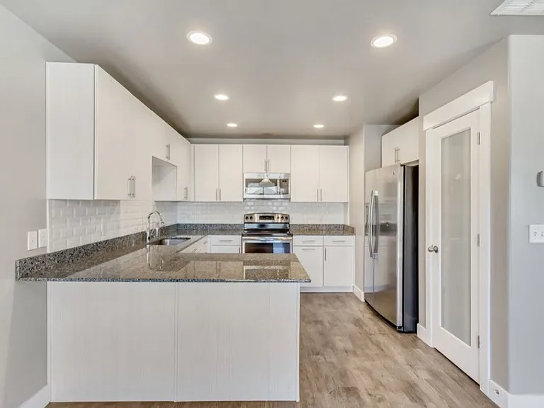 5252 W Armada Way — Photo 8