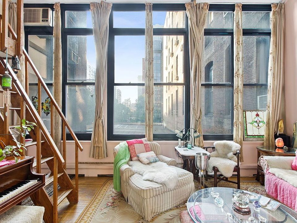 1st image of 250 Mercer St APT D204