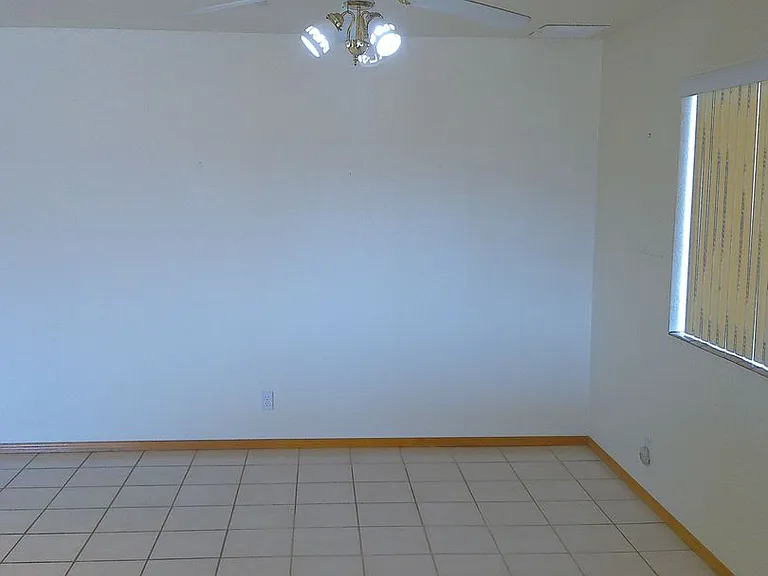 1771 Miramar Dr — Photo 15