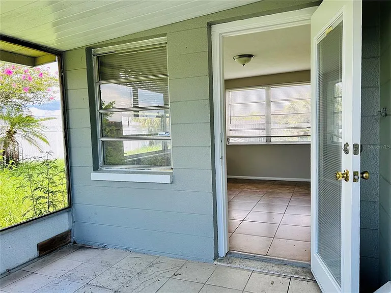 4653 Darlington Rd — Photo 12