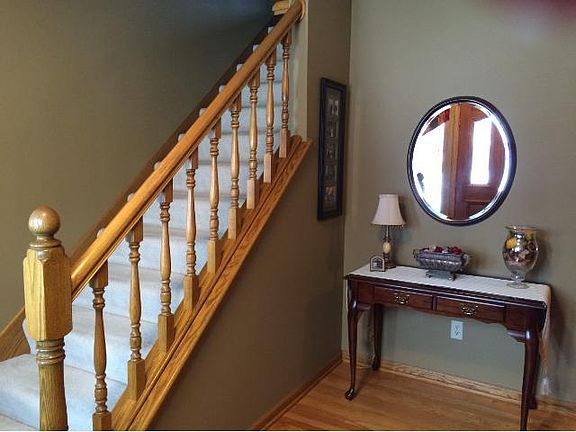 4th image of 10217 Hilltop Ct