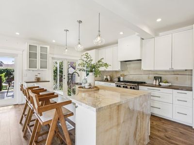 124 Glenview St, Santa Cruz, CA, 95062