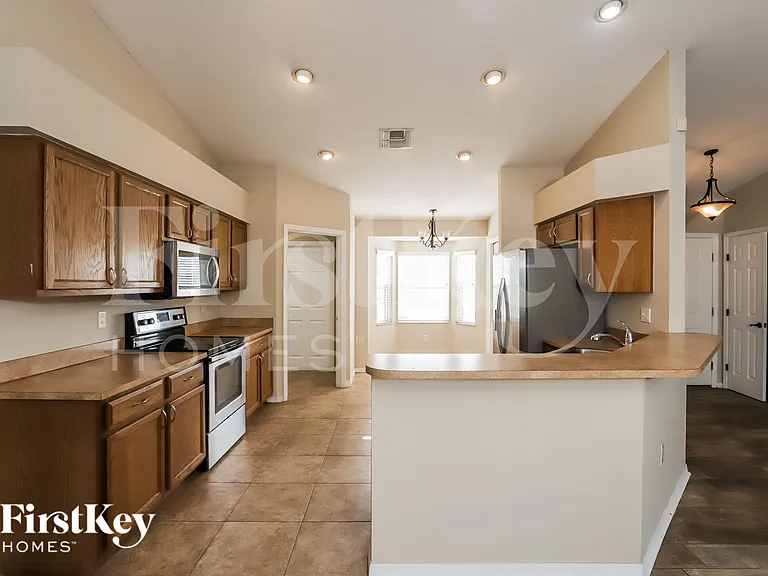 3668 Sandhill Crane Dr — Photo 6