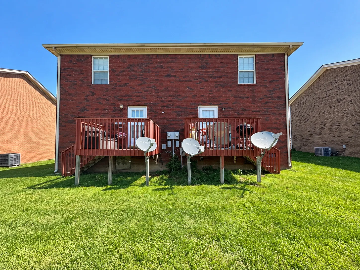 Studio, 1.5 bath, 1160 sqft, $1,380 — Photo 2