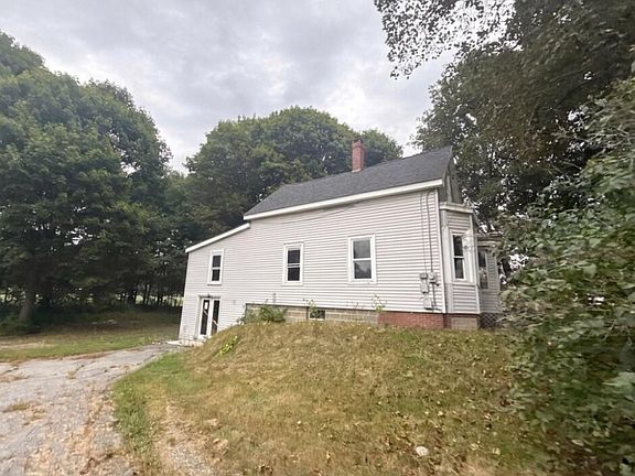 3rd image of 42 Maple Street