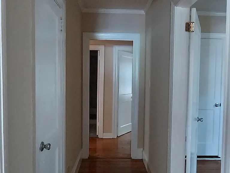 110 N Holly St — Photo 12