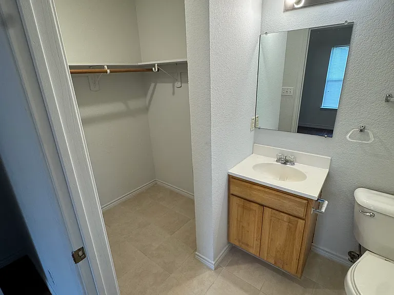 1104 S Terrace St #A — Photo 7