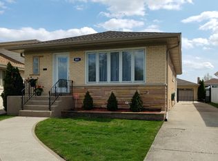 8613 W Argyle St, Norridge, IL