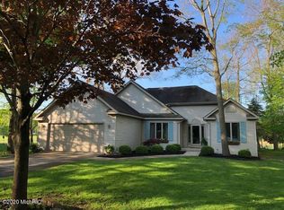 9639 Main St, Stanwood, MI 49346