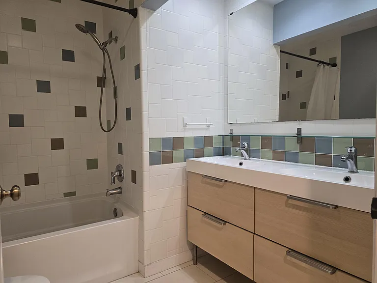 18162 Jupiter Landings Dr — Photo 15