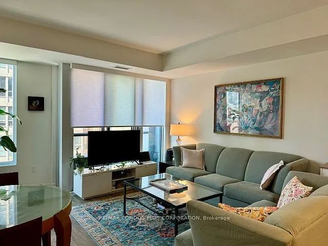 158 Front St E #403 — Photo 8