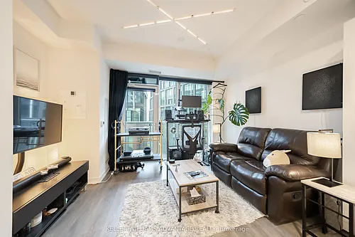 20 Richardson St #1009 Photo 1