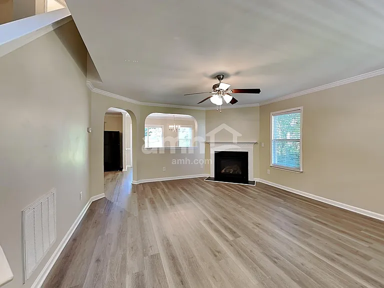 111 Chadford Pl — Photo 7