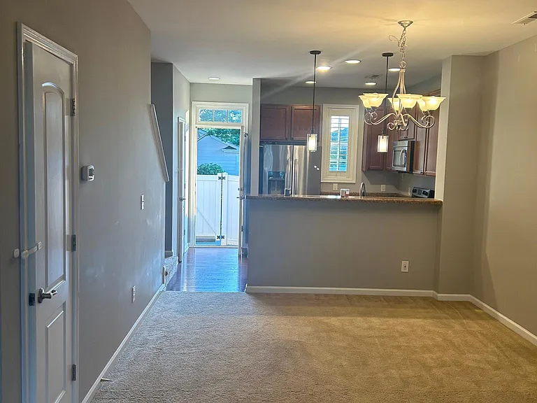 9515 Longstone Ln — Photo 5